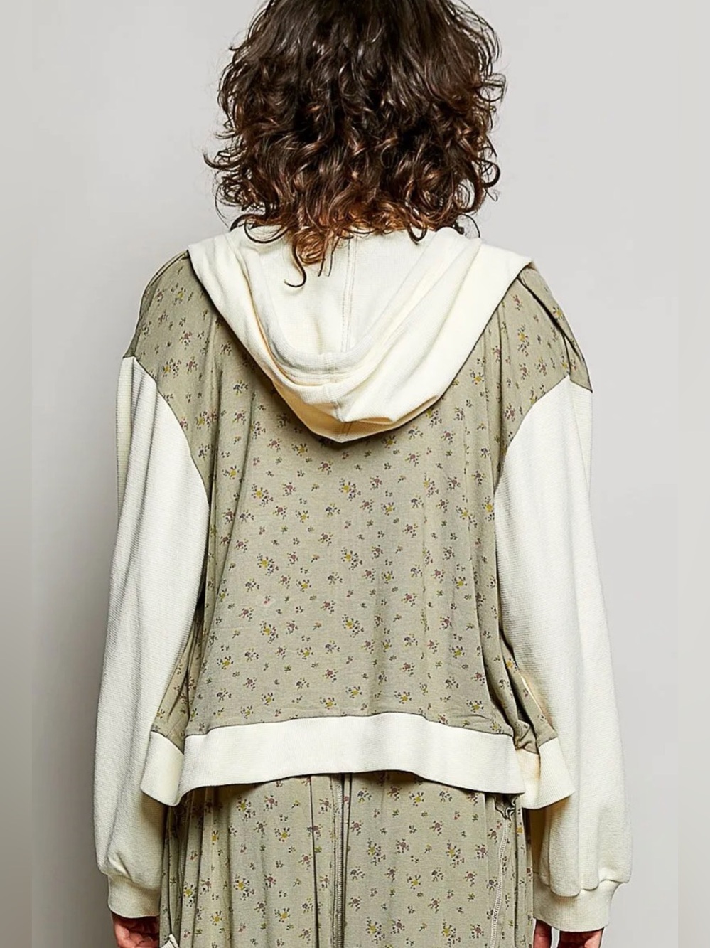 POL SET Sage Meadow Bloom Jogger & Zip-Up Hoodie🌸 - Picture 7 of 7